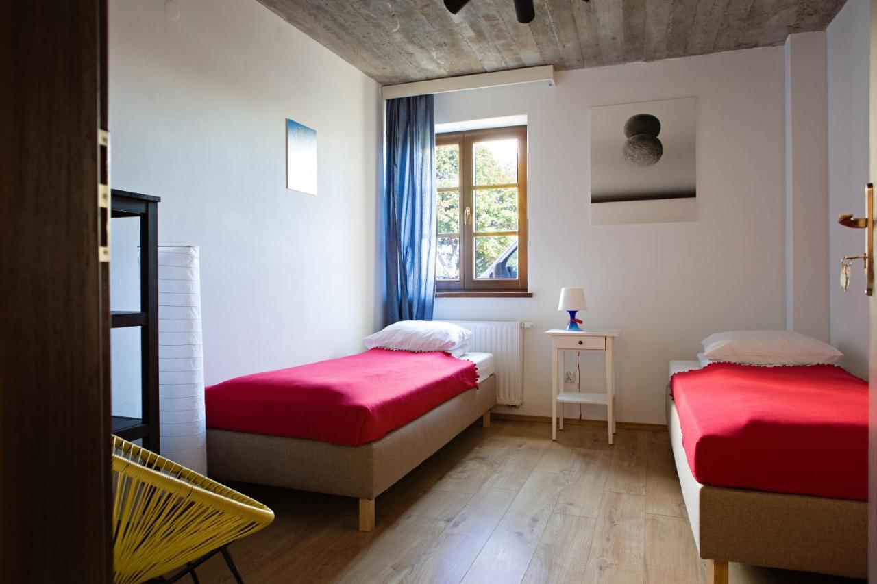 Hostel Starowka ซามอร์ช ภายนอก รูปภาพ